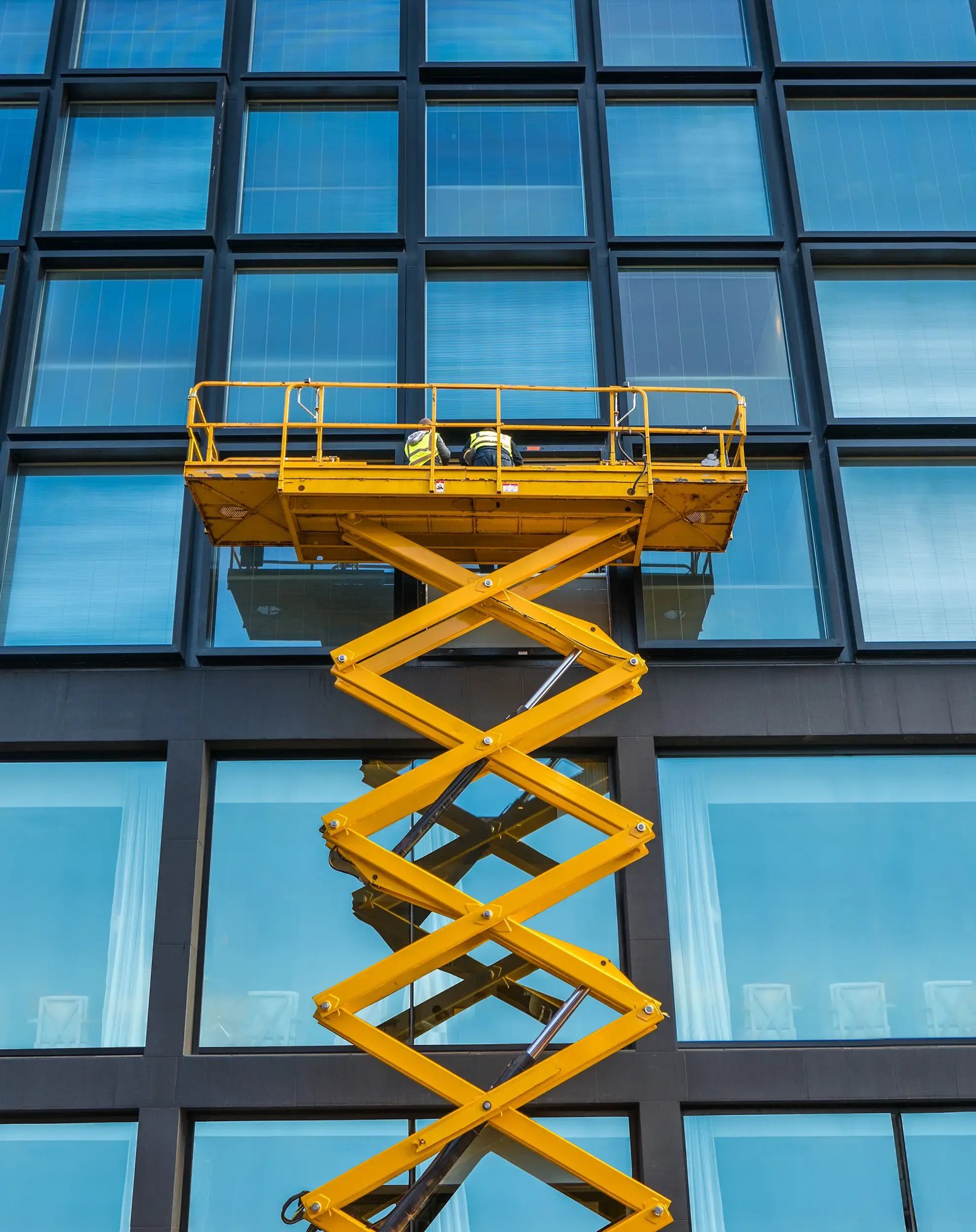 lancaster-scissor-lift